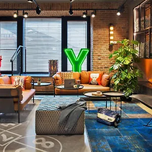 Hotell Moxy Praga, Warszawa